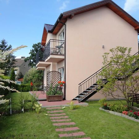 Pokoje Goscinne U Teresy Mrzeżyno Exterior foto
